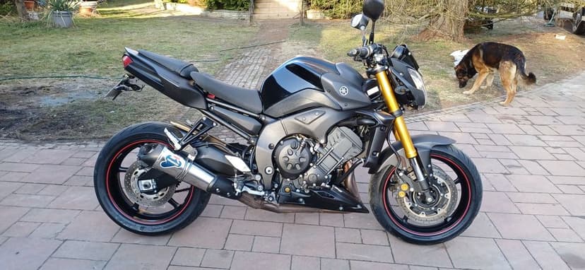 Yamaha FZ8 N 2015R Swieżo sprowadzona  Stan Bdb