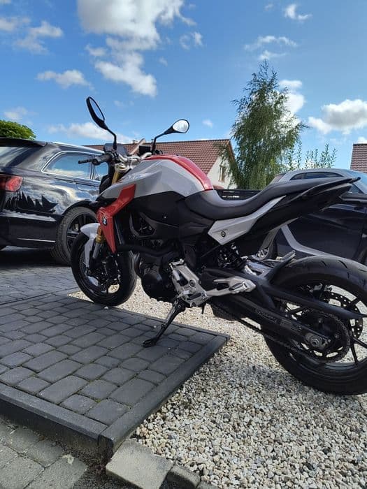 Sprzedam BMW F900 R. 2021 rok