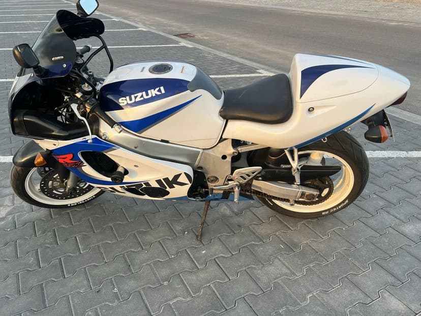 Suzuki gsxr 600 750