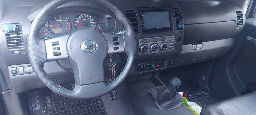 Nissan Navara D40 Pickup