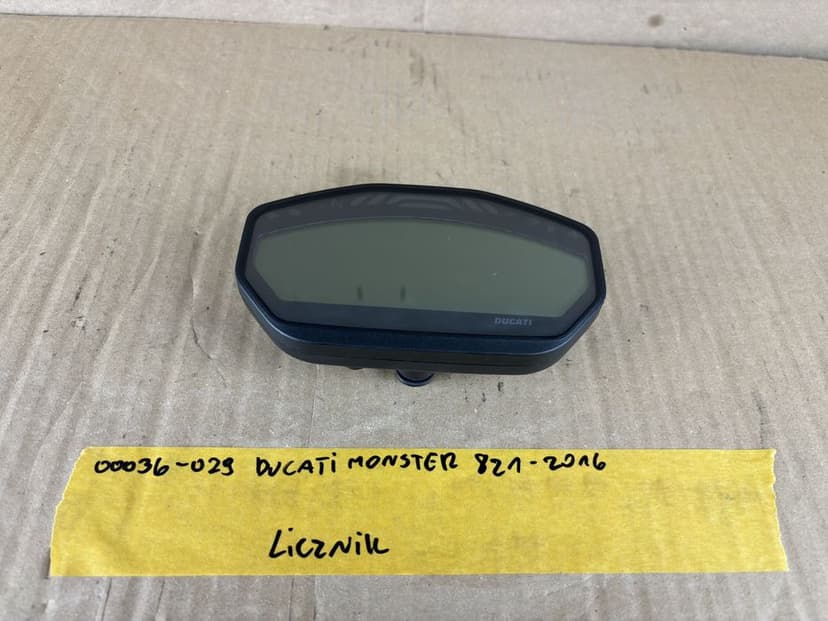 Ducati Monster 821 Licznik Zegary Wyświetlacz 2016