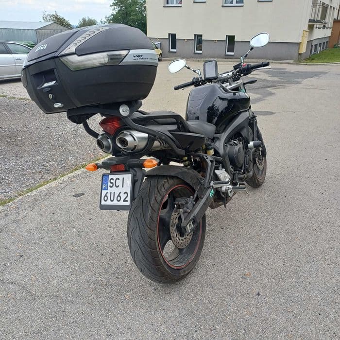Yamaha FZ6 FAZER/ mały przebieg/zadbana/kufer