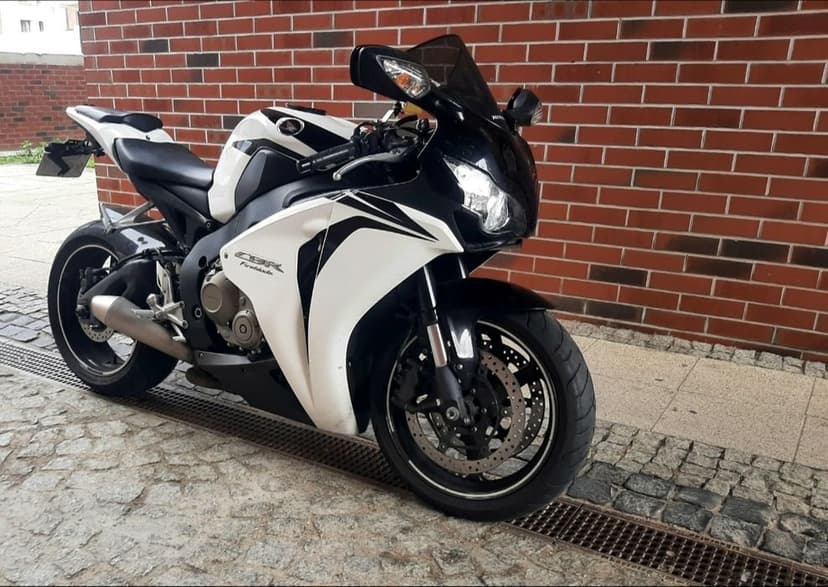 Honda CBR 1000RR SC59