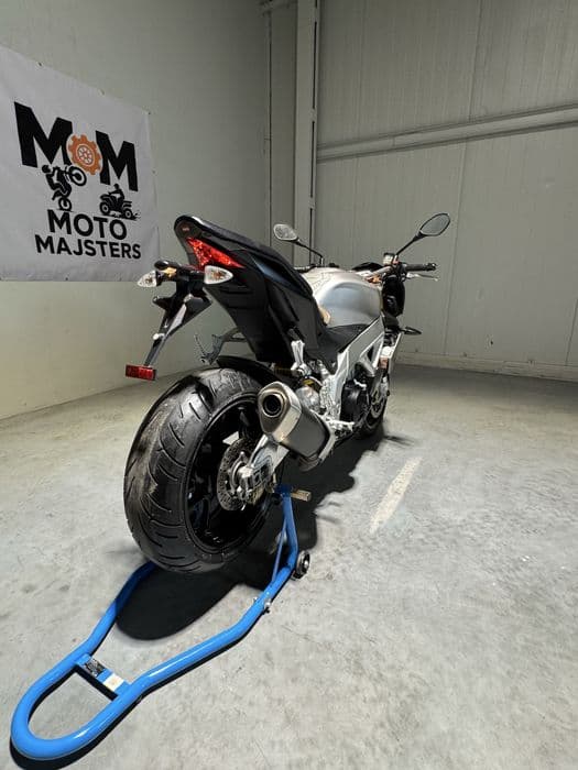 Aprilia Tuono 1000 V4 APRC zamiana