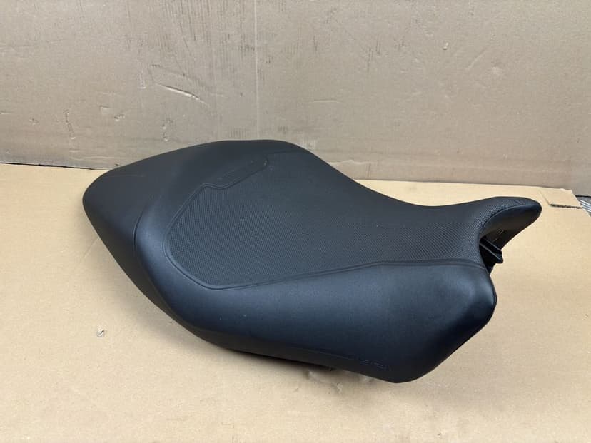 Ducati Monster 821 Fotel Siedzenie Kanapa Kierowcy Pasażera 2016