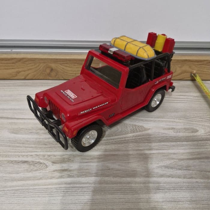 Tonka jeep wrangler samochód