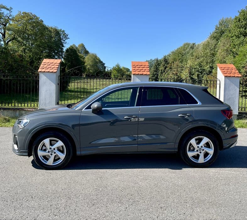 Audi Q3 83A 45 TFSI Full Led/Virtual Cockpit/Panorma/Radary