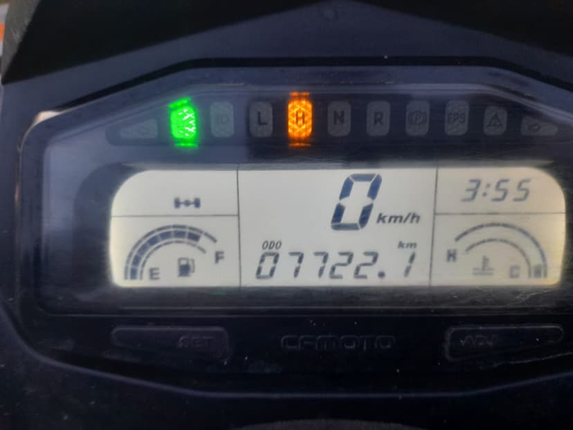 Sprzedam cf moto800 cforce