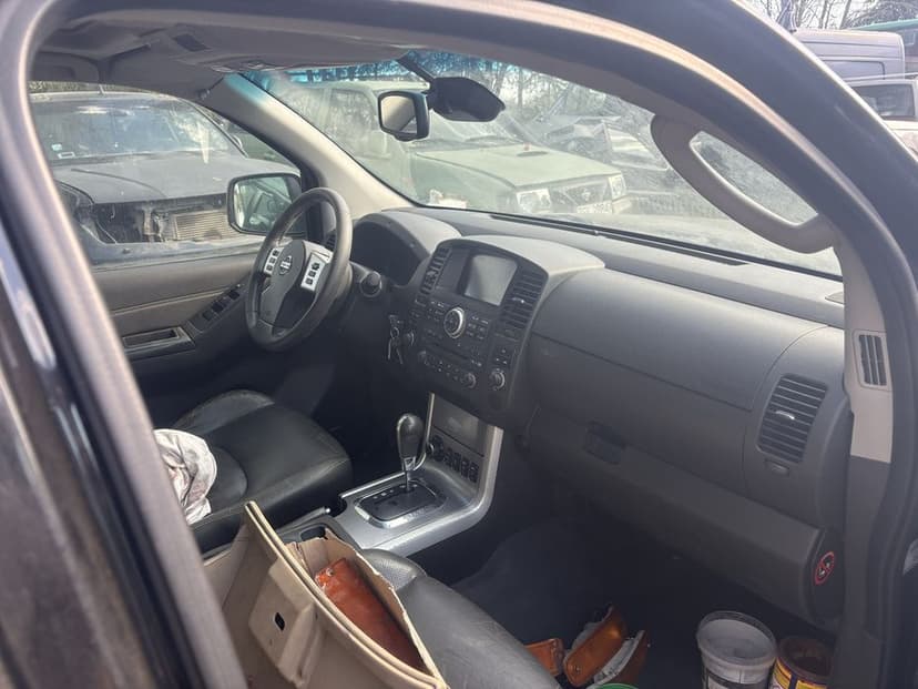 Nissan Navara d40 2013r 3.0 v6