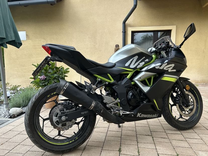 Kawasaki ninja 125
