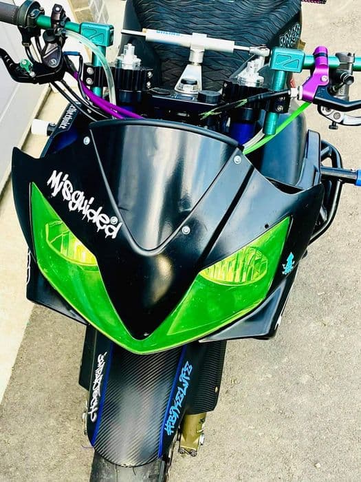 Stelaz przod stunt stay Honda CBR F4i