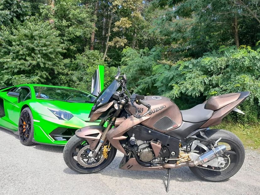 Suzuki gsx 1000 r gsxr1000 streetfighter z