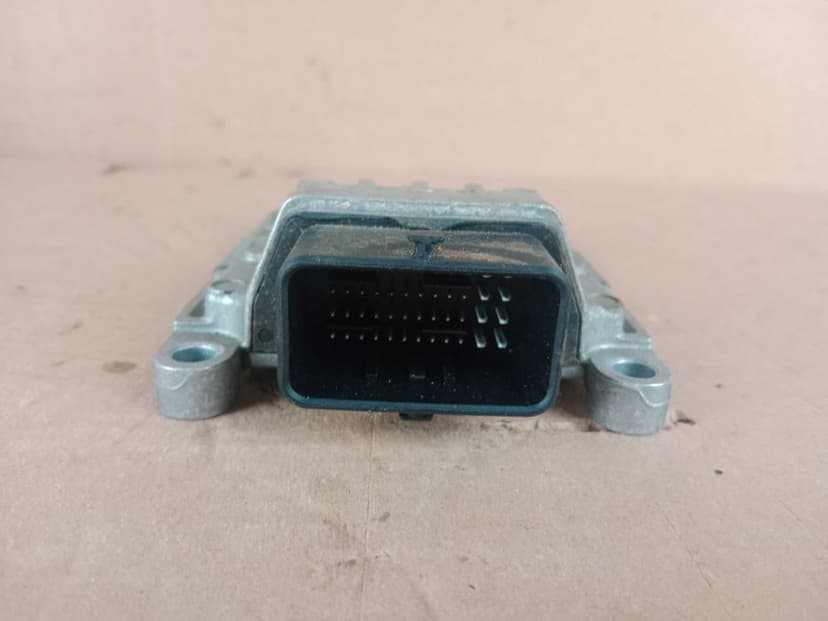 Ducati Monster 696 Zestaw do Odpalania Licznik Wlew Stacyjka Moduł 09