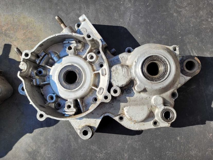 YZ 125 KARTER YAMAHA YZ125 KARTERY YZ 125 Blok  Silnika YZ 125 , 1lx12 kartery yz