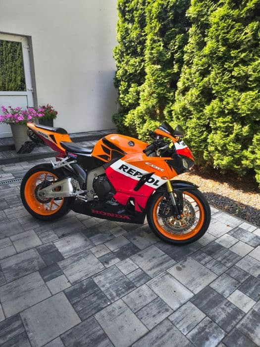 Honda CBR 600rr pc40 lift. 2014