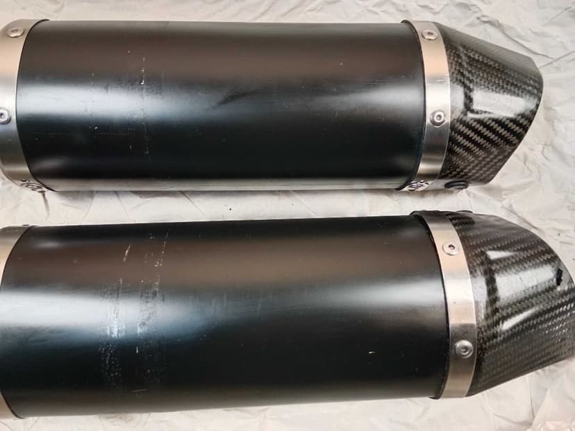 Ducati Monster 696 Wydech Sport Tłumik LeoVince Końcówka Carbon 08-14