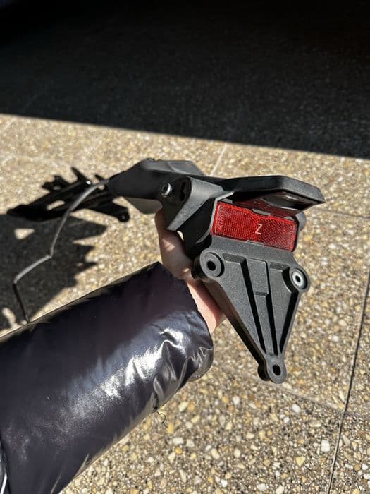 BMW S1000RR K67 mocowanie tablicy rejestracyjnej tył