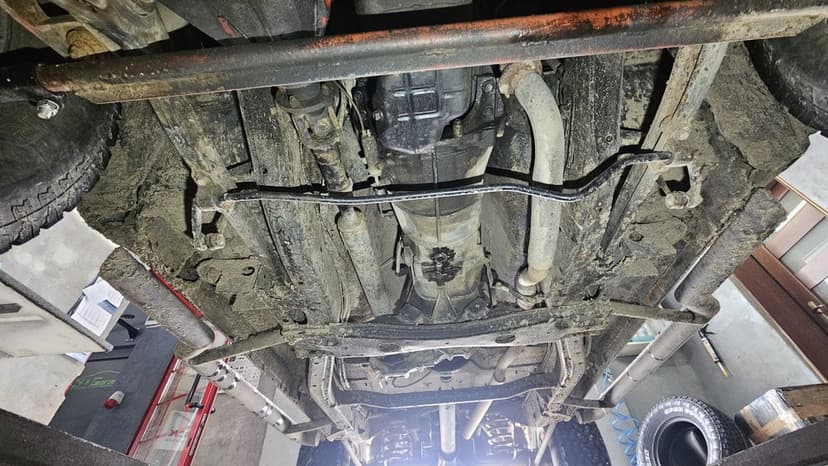 Nissan Patrol Y60  2.8