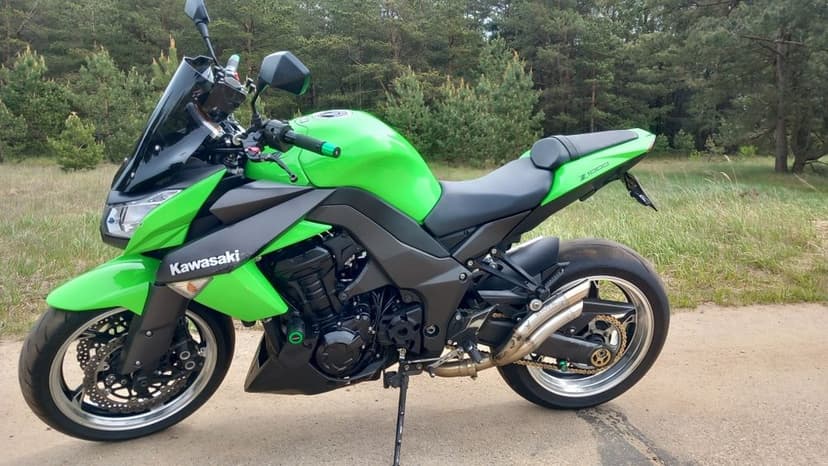 Kawasaki Z1000 rok 2011