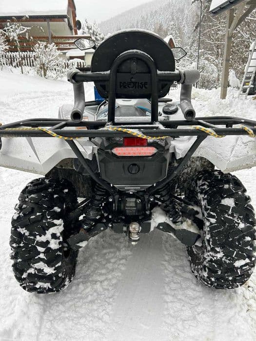 Traktorek do odśnieżania Yamaha Grizzly YFM700