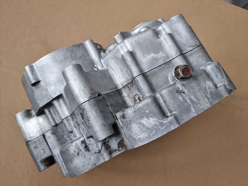 Kartery obudowa silnika Kawasaki KX 125 r. 92-93