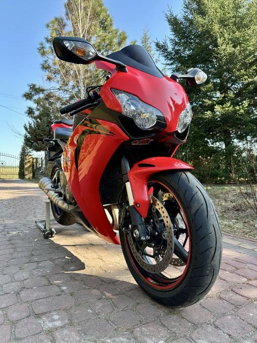 Honda CBR 1000RR sc59 FireBlade LeoVince