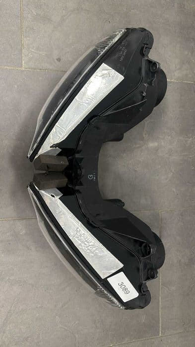 Lampa Reflektor Przód Yamaha YZF R6 RJ 05 RJ 09  2003-05 [3089]