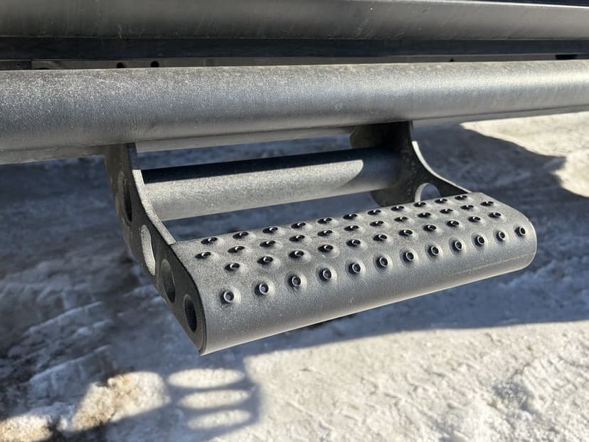 Progi stopnie boczne toyota 4runner TRD