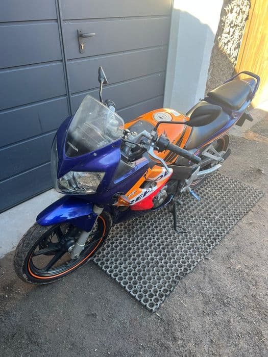 Honda cbr 125 Repsol. kat B