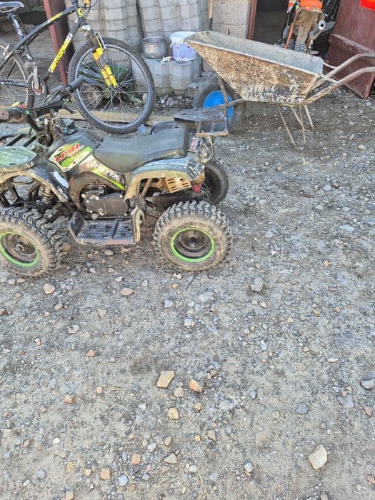 Quad spalinowy 50cc