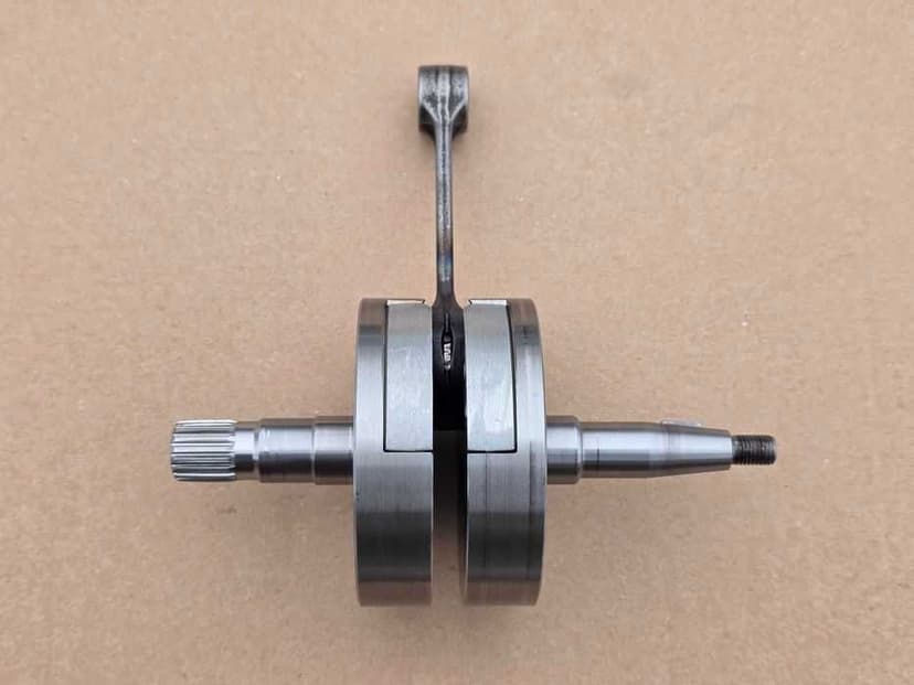 Oryginalny wał korbowy Suzuki RM 125 r. 01-08 oem