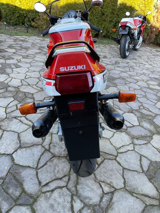 Piękne SUZUKI GSXR 750 olejak oryginalne malowanie