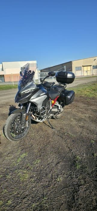 Cesja leasingu Ducati multistrada v4s