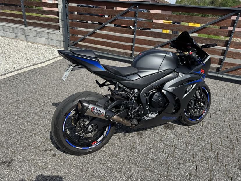 Suzuki GSXR GSX R 1000  2018  ABS