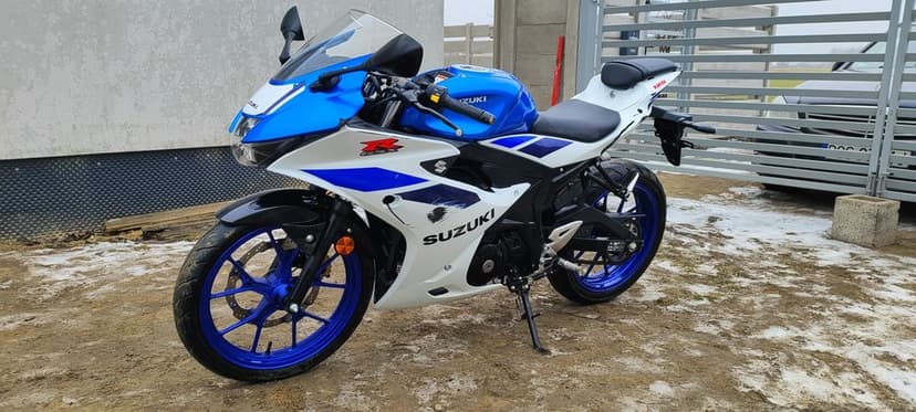 Suzuki gsx r 125 jak nowy --5400km-system bezkluczykowy- ledy