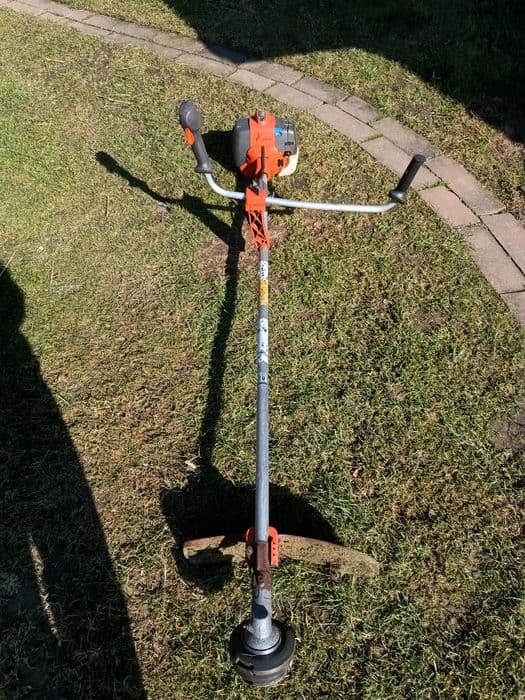 Mocna kosa spalinowa Husqvarna 535RX  2.2KM