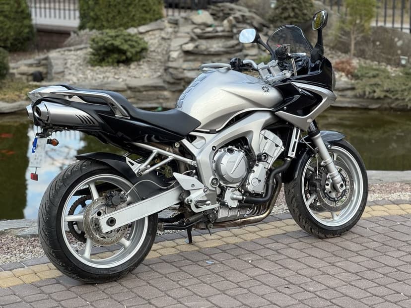 YAMAHA FZ6 Fazer Dostawa Ładny Stan