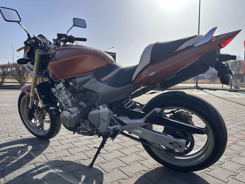 HONDA CB600F Hornet PC36 2006r
