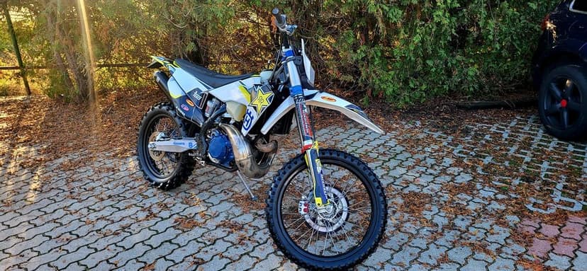 Husqvarna TE300 TPI 2021 Rockstar Edition Super Stan !!!