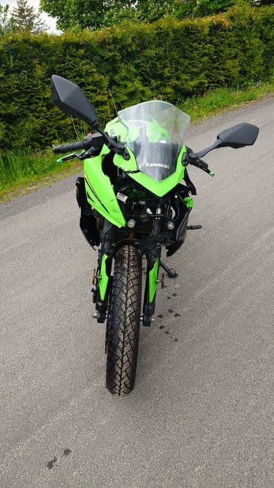 Kawasaki ninja 125 2021 rok okazja Arrow 21tys km
