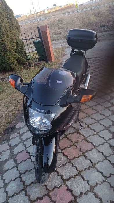 Sprzedam Cbr1100xx Sprzedany