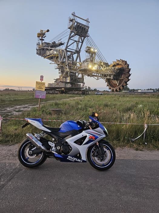 Suzuki Gsx-R 1000 k8