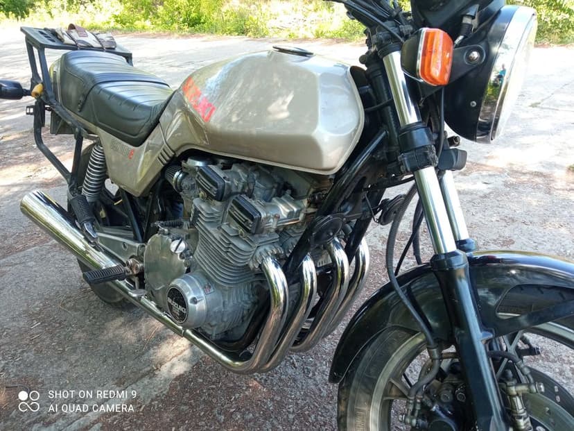 Motocykl Suzuki GSX 1100e