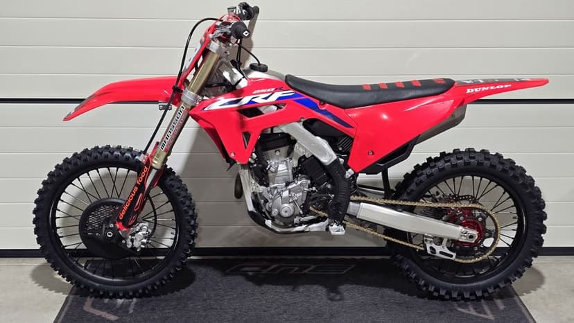Honda CRF 250  2024r 40mth od nowości Transport! Raty!!