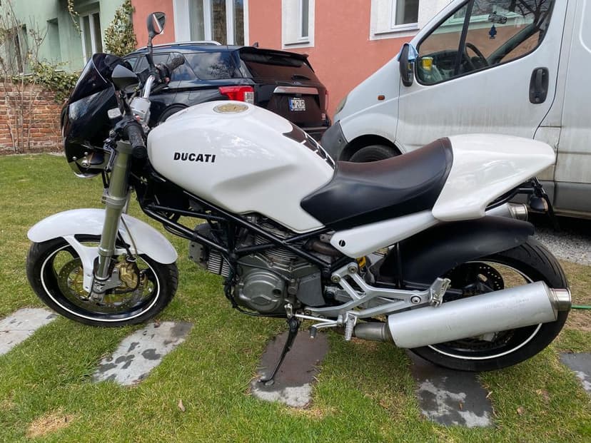 Ducati monster 600