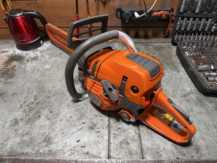 Husqvarna 560xp.