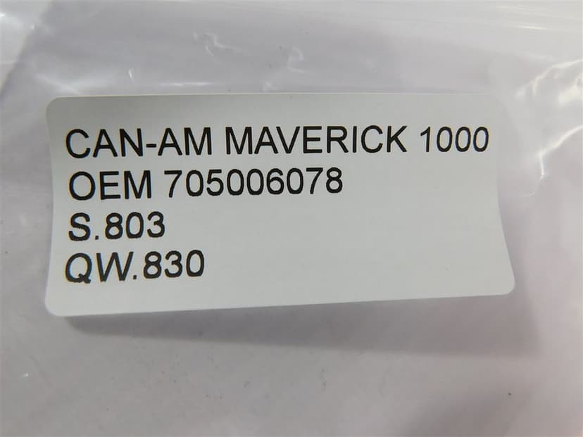 WYPEŁNIENIE PLASTIK CAN-AM MAVERICK 1000 OEM 705006078