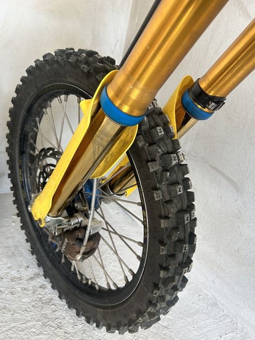 Husqvarna FC250 2015 ohlins akrapovic