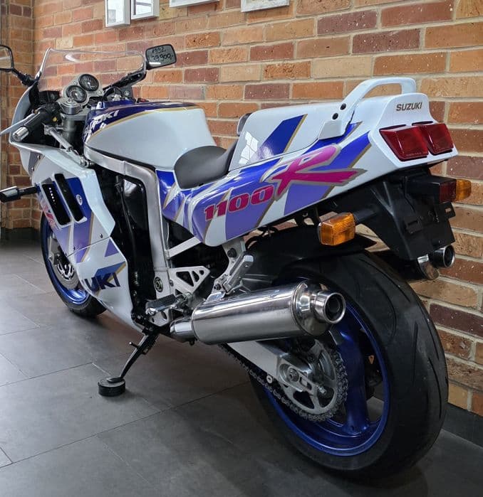 Suzuki GSX-R 1100 z Niemiec bardzo zadbany kolekcjonerski