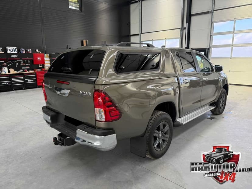 Zabudowa Toyota Hilux+ HARDTOP na pakę 2016+ Szyby Podnoszone